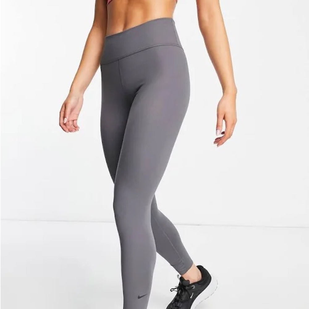 NIKE GREY LEGGINGSP